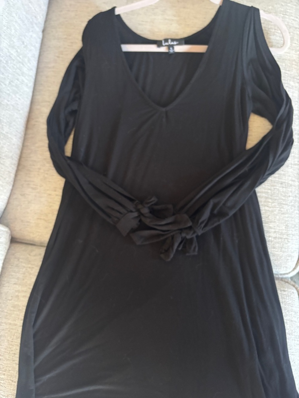 Lulu's Black V-Neck Cold-Shoulder Long Sleeve Dress with Tied Cuffs